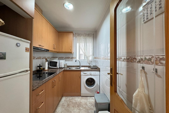 Reventa - Apartamento / piso - Torrevieja - Estacion de autobuses