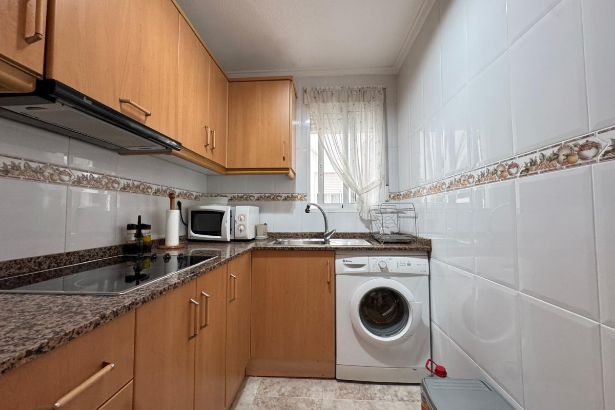 Reventa - Apartamento / piso - Torrevieja - Estacion de autobuses