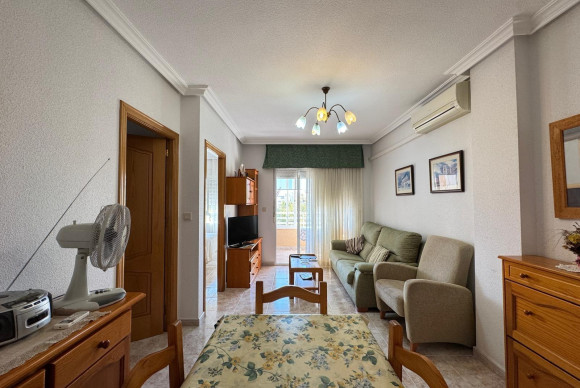 Reventa - Apartamento / piso - Torrevieja - Estacion de autobuses