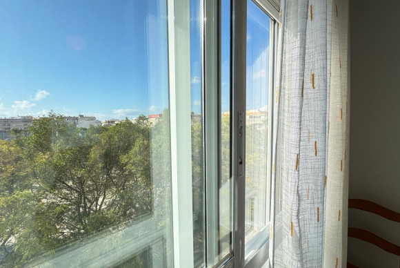 Reventa - Apartamento / piso - Torrevieja - Estacion de autobuses