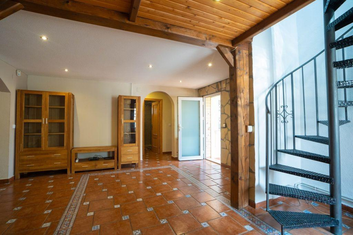 Reventa - Villa - Orihuela Costa - Los Almendros-La Florida