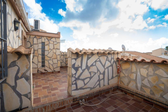 Reventa - Villa - Orihuela Costa - Los Almendros-La Florida