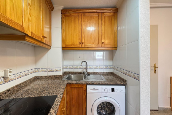 Herverkoop - Appartement  - Torrevieja - Playa de los Locos