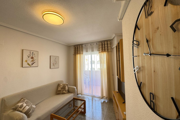 Herverkoop - Appartement  - Torrevieja - Playa de los Locos