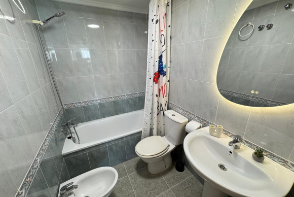 Herverkoop - Appartement  - Torrevieja - Playa de los Locos