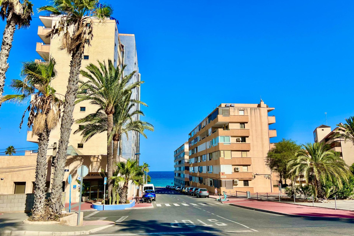 Reventa - Pareado - Torrevieja - Cabo cervera