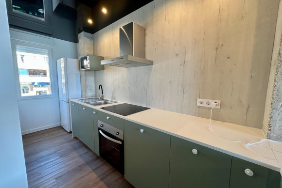 Reventa - Apartamento / piso - Torrevieja - Acequion