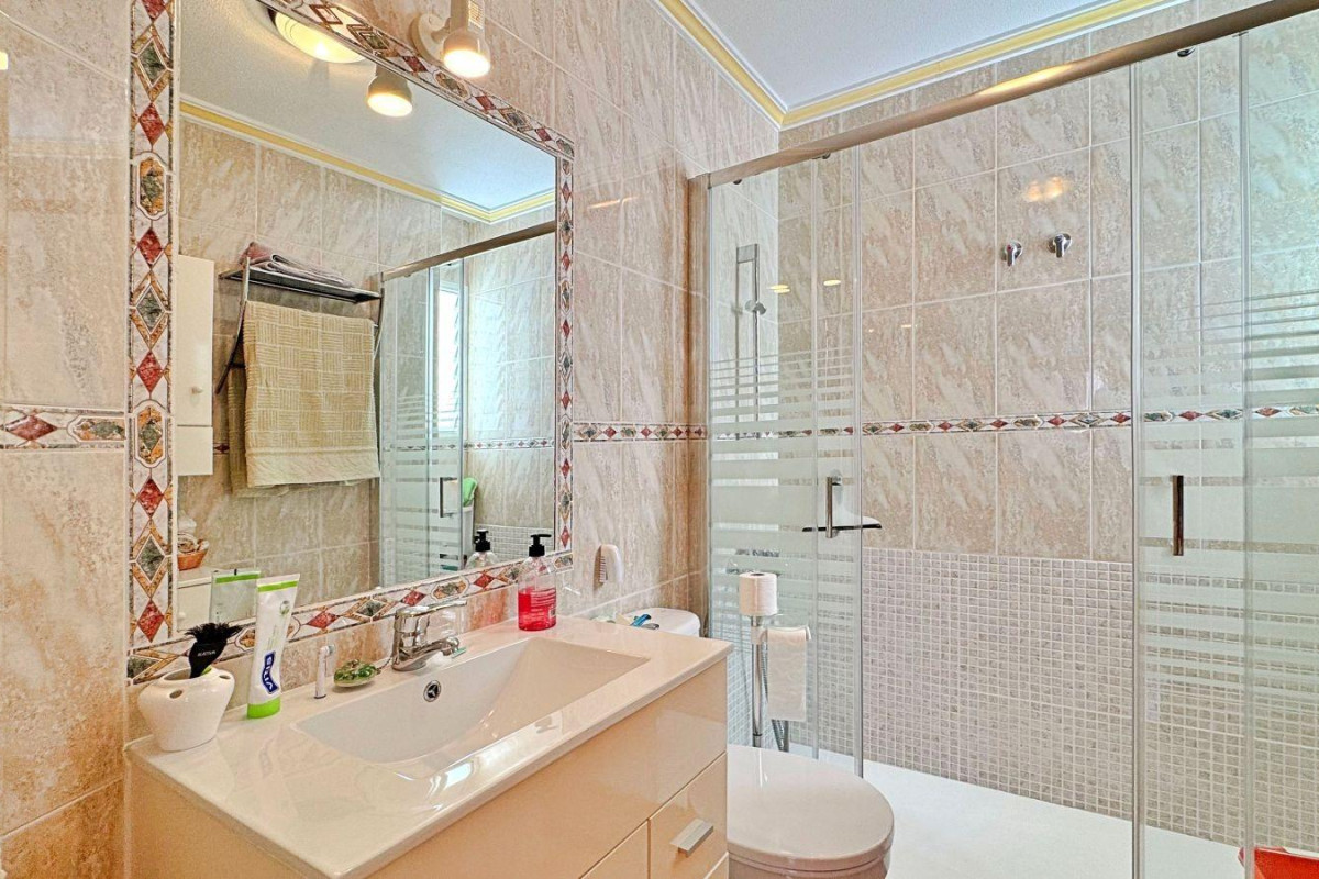 Herverkoop - Appartement  - Orihuela Costa - La Zenia