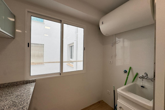 Herverkoop - Appartement  - Torrevieja - La Mata