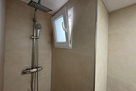 Herverkoop - Appartement  - Torrevieja - La Mata