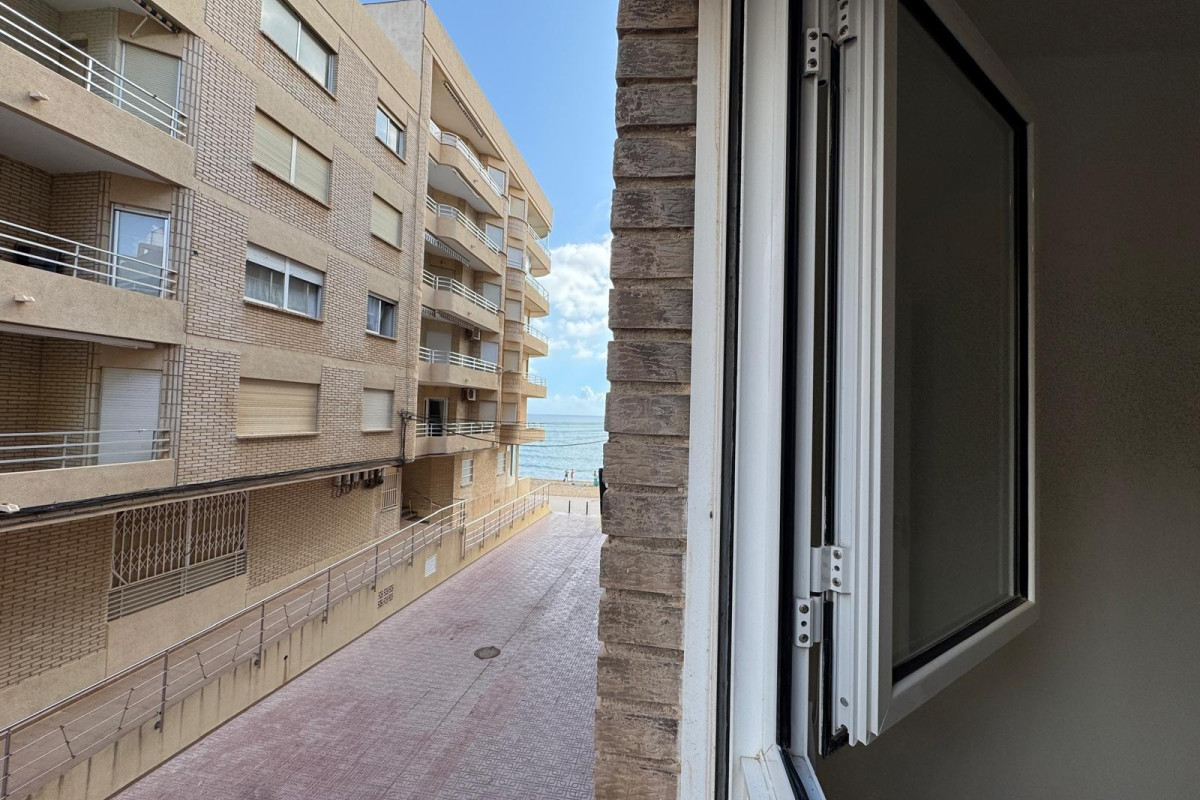 Herverkoop - Appartement  - Torrevieja - La Mata