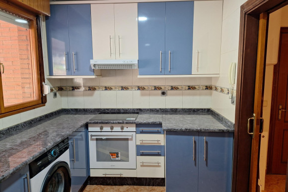 Herverkoop - Appartement  - Mieres - Figaredo - Turón