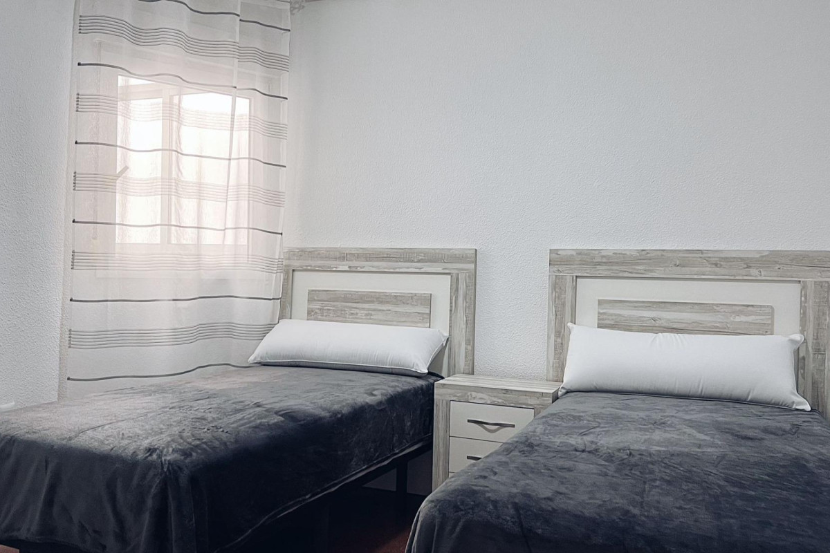 Herverkoop - Appartement  - Torrevieja - Estacion de autobuses