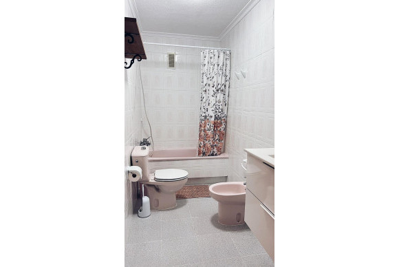 Herverkoop - Appartement  - Torrevieja - Estacion de autobuses