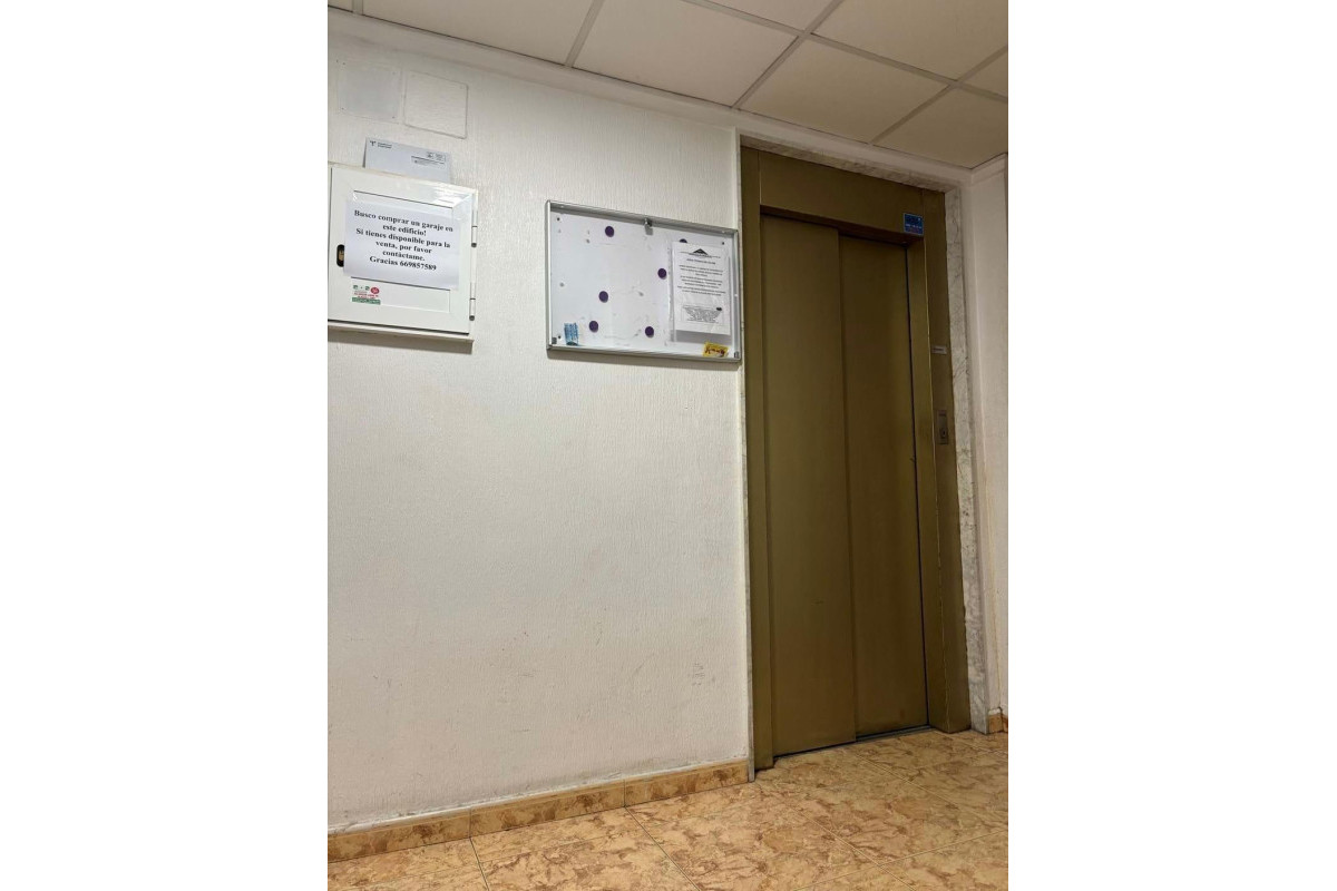 Herverkoop - Appartement  - Torrevieja