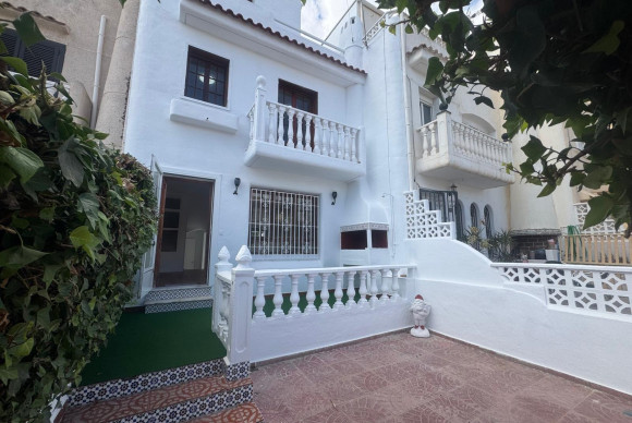 Revente - Maison de ville - Torrevieja - Los Frutales