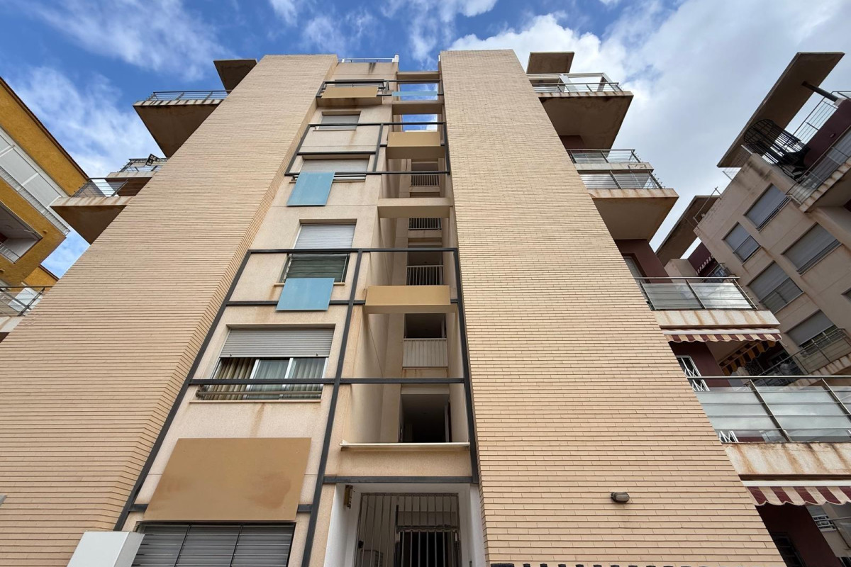 Reventa - Apartamento / piso - Torrevieja - Punta prima