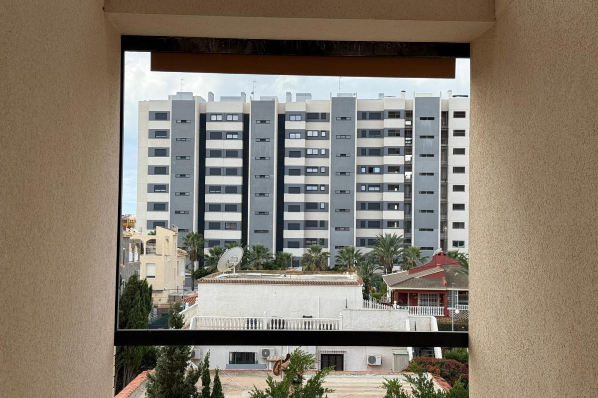 Reventa - Apartamento / piso - Torrevieja - Punta prima