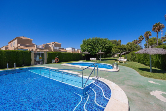 Reventa - Ático Dúplex - Torrevieja - La Siesta - El Salado - Torreta