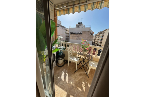 Herverkoop - Appartement  - Torrevieja - Playa del Cura