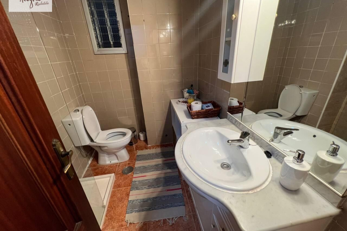 Alquiler a largo plazo - Apartamento / piso - Valencia - Ciutat de les Arts i de les Ciencies