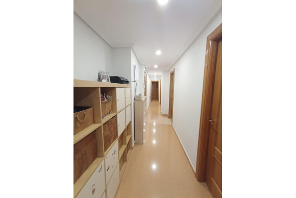 Reventa - Apartamento / piso - San Vicente del Raspeig - Centro
