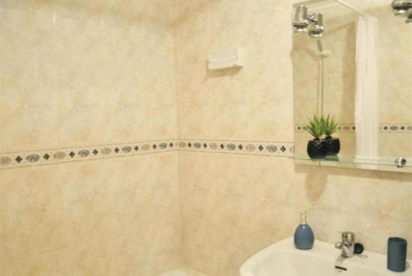 Herverkoop - Appartement  - Torrevieja - Estacion de autobuses