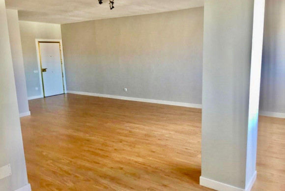 Lange Termijn Verhuur - Appartement  - Madrid - Ciudad Universitaria