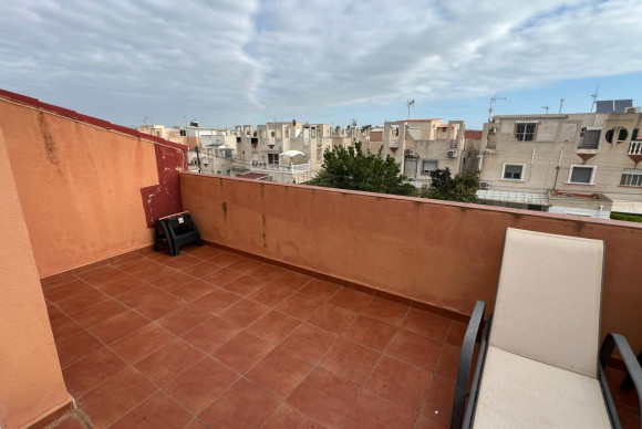 Reventa - Adosado - Torrevieja - Torretas