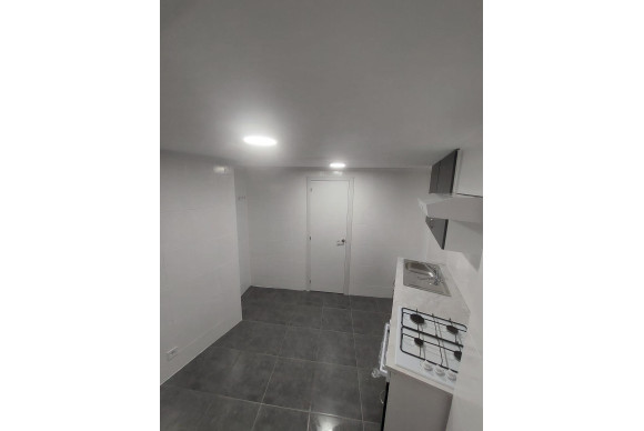 Reventa - Apartamento / piso - Santa Pola - Eroski