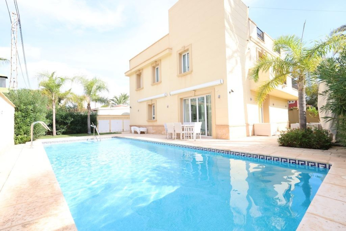 Reventa - House - Cabo Roig - Costa blanca