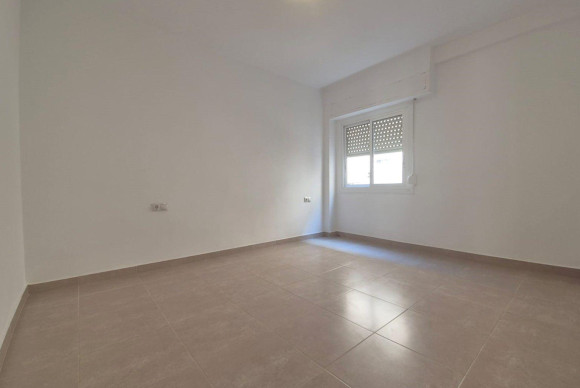 Revente - Appartement - Alicante - Altozano
