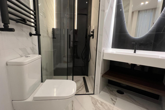 Herverkoop - Appartement  - Madrid - Lista