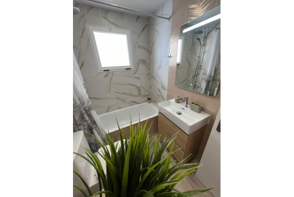 Herverkoop - Appartement  - Torrevieja - Playa del Cura