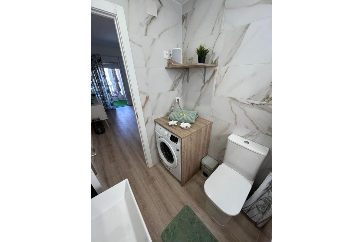 Herverkoop - Appartement  - Torrevieja - Playa del Cura