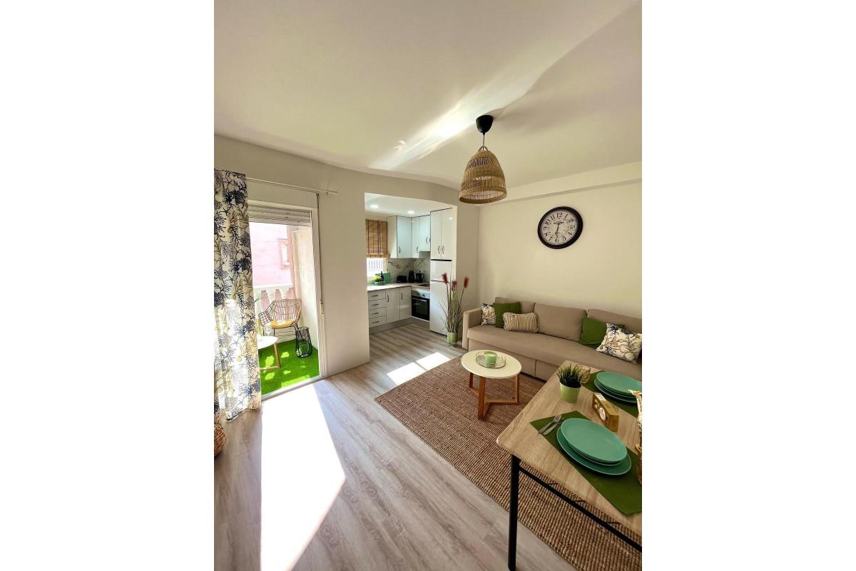 Herverkoop - Appartement  - Torrevieja - Playa del Cura