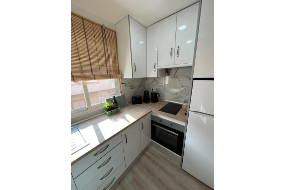 Herverkoop - Appartement  - Torrevieja - Playa del Cura