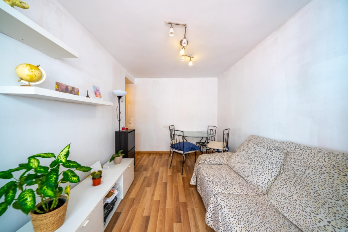 Herverkoop - Appartement  - Madrid - Ventas