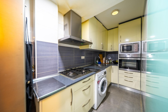 Herverkoop - Appartement  - Madrid - Ventas
