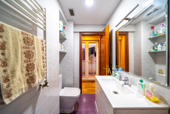 Herverkoop - Appartement  - Madrid - Ventas