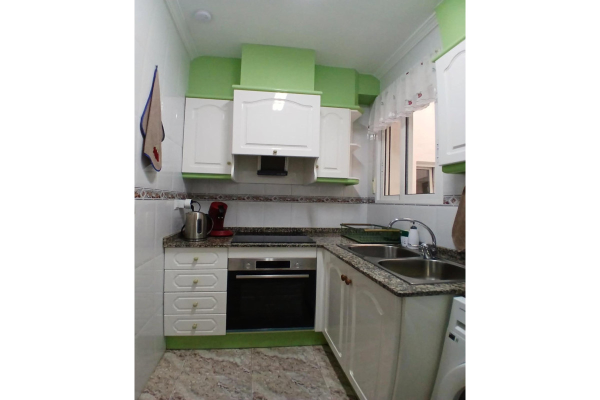 Herverkoop - Appartement  - Torrevieja - Playa del Cura