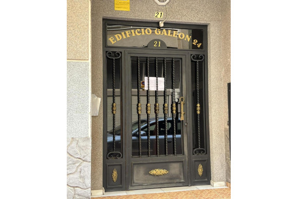 Herverkoop - Appartement  - Torrevieja - Playa del Cura