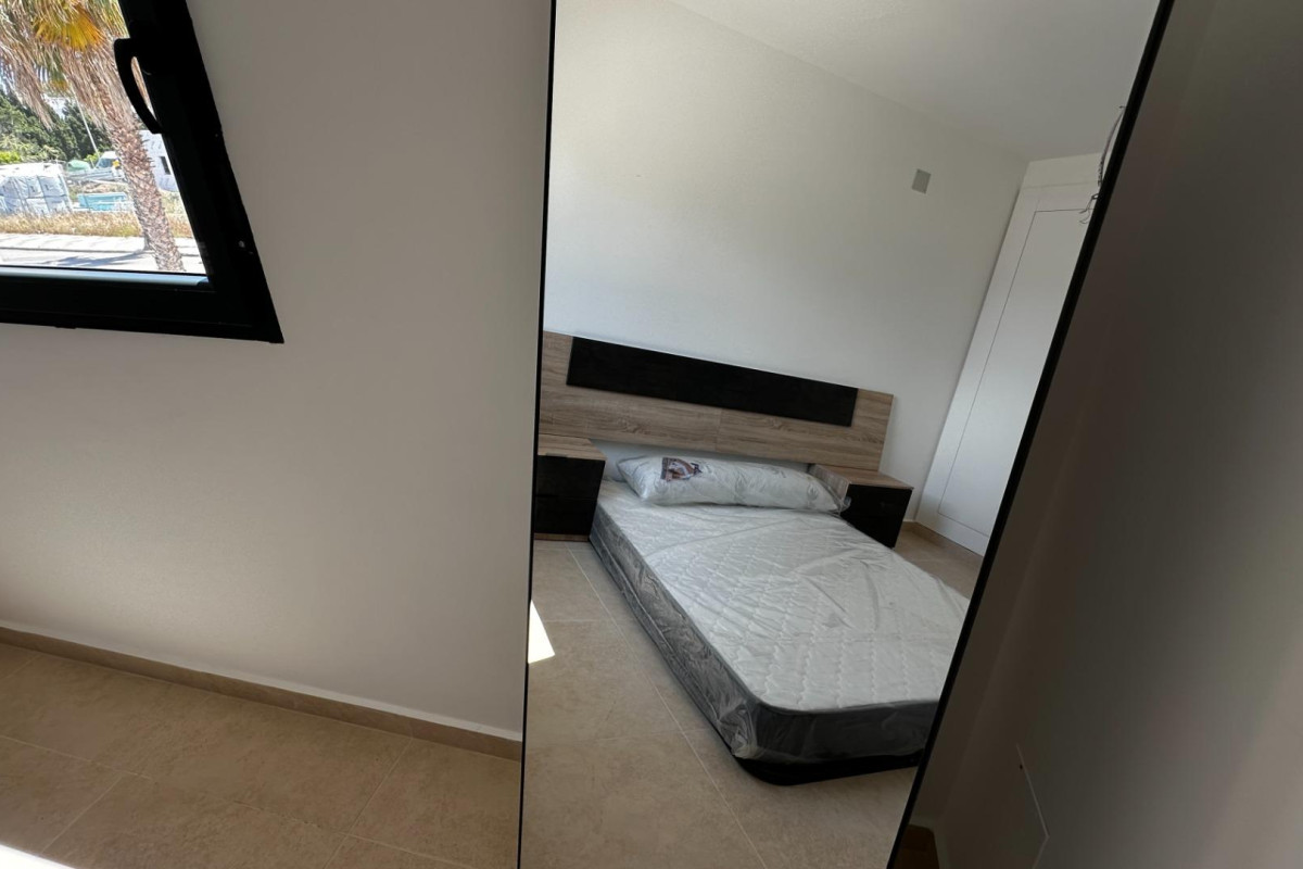 Reventa - House - Oliva - Oliva, Zona de - Oliva