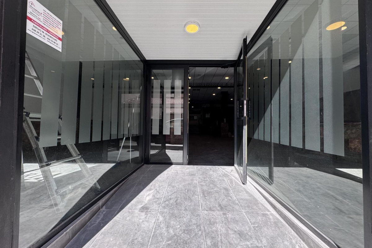 Reventa - Local Comercial - Torrevieja - Playa del Cura