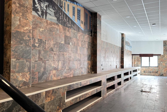 Reventa - Local Comercial - Torrevieja - Playa del Cura