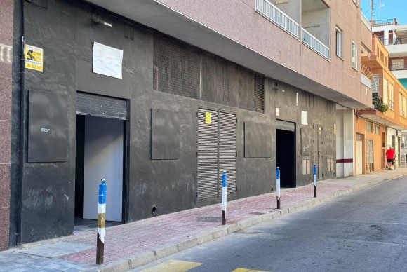 Reventa - Local Comercial - Torrevieja - Playa del Cura