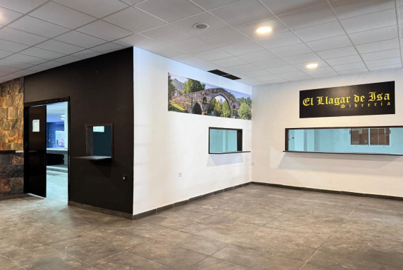 Reventa - Local Comercial - Torrevieja - Playa del Cura