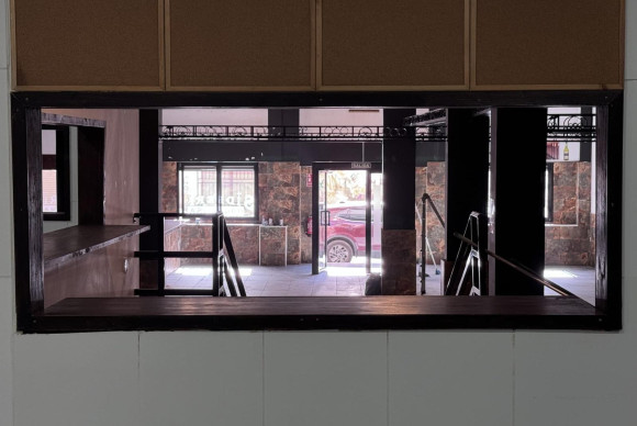 Reventa - Local Comercial - Torrevieja - Playa del Cura