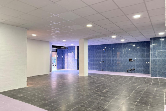 Reventa - Local Comercial - Torrevieja - Playa del Cura