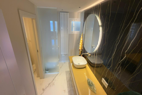 Herverkoop - Buhardilla - Benidorm - Rincon de Loix Cruz